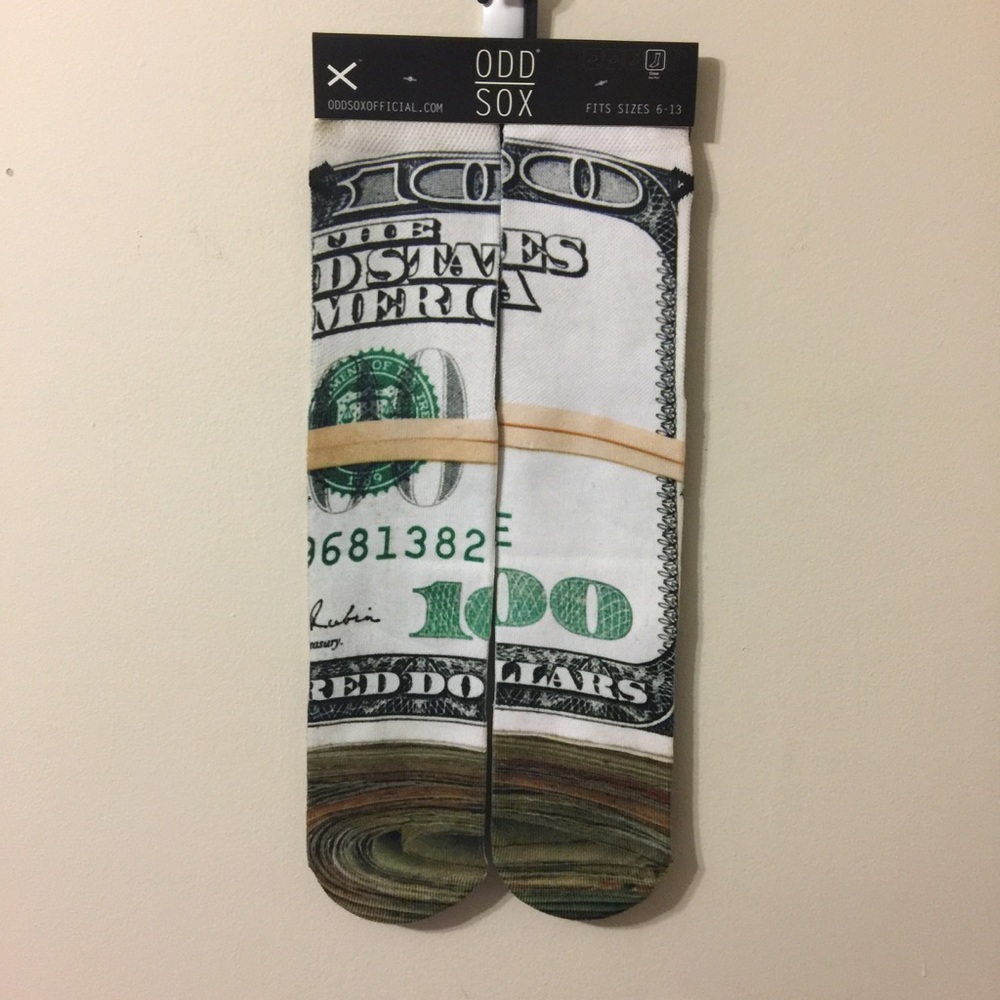 Keeping it 100 Socks